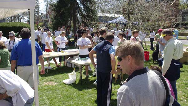 PAWS Walk-A-Thon volunteers